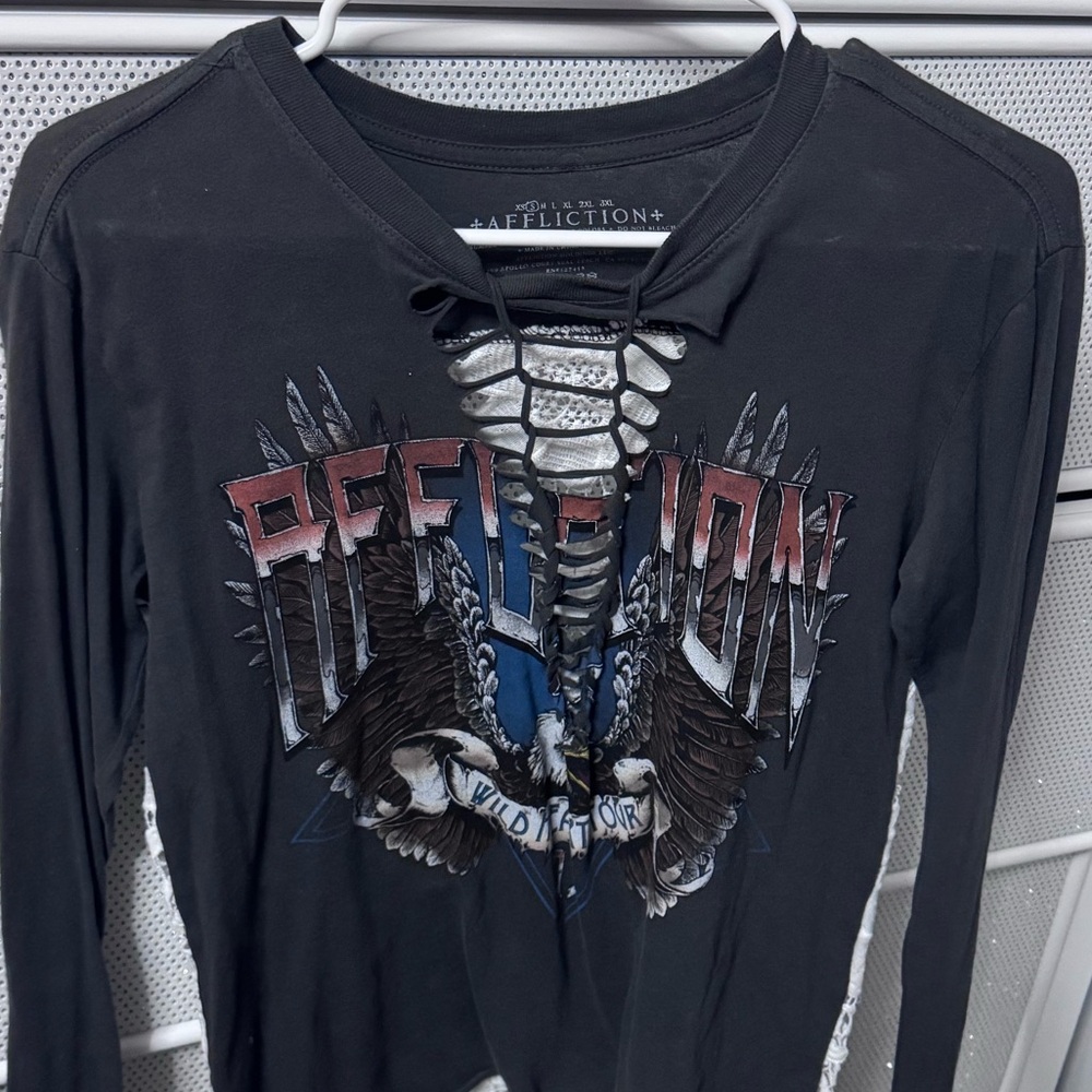 womens long sleeve shirt